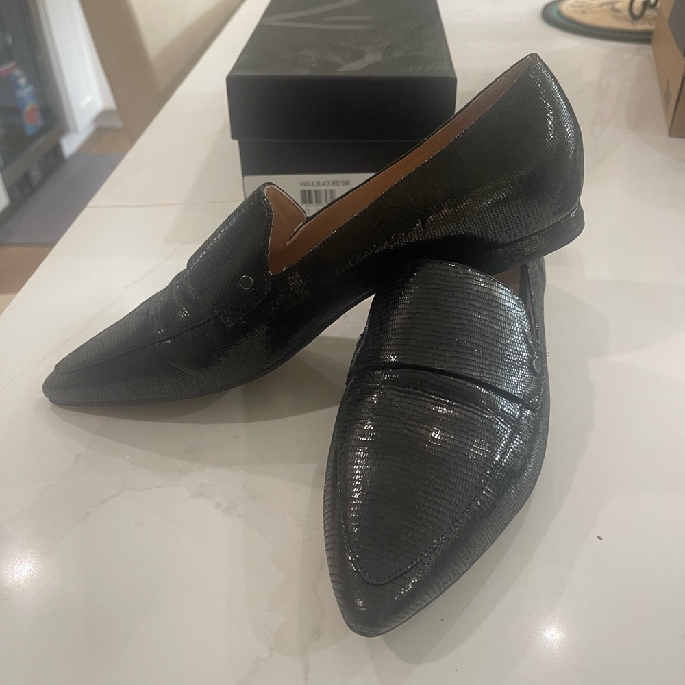 Brand new 27 edit loafers in Black.